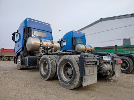 2023 IVECO-Hongyan 6x4 (CQ4256), синий, 3253770 рублей, вид 4