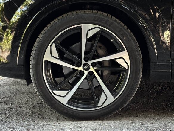 2017 Audi Q7 II (4M), чёрный, 2900000 рублей - вид 12