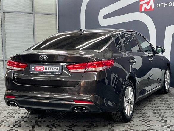 2018 Kia Optima IV, коричневый - вид 5
