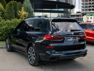 2019 BMW X7 M50d I (G07), чёрный, 6035000 рублей, вид 5
