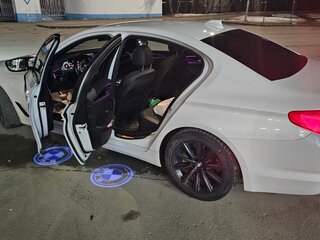 2017 BMW 5 серии 520d VII (G30/G31/G38), белый, 3100000 рублей, вид 3