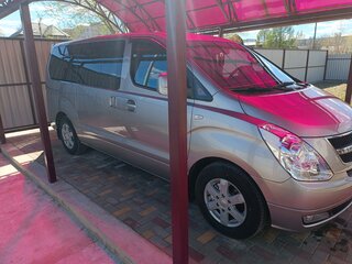 2012 Hyundai H-1 II, серый, 1900000 рублей, вид 2