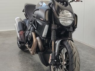 2012 Ducati Diavel Carbon, чёрный, 839000 рублей, вид 3
