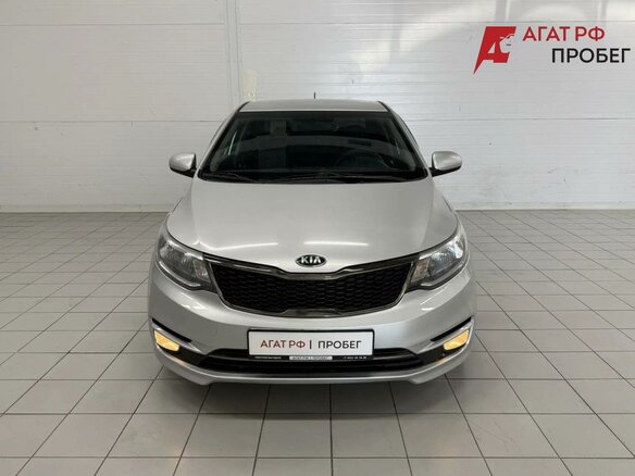 2015 Kia Rio III, серебристый - вид 1