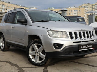 2011 Jeep Compass I Рестайлинг, серебристый, 919000 рублей, вид 1