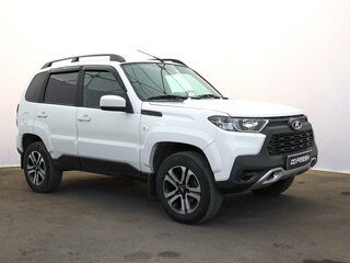 2024 Lada (ВАЗ) Niva Travel I, белый, 1149000 рублей, вид 2