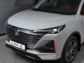 2025 Changan UNI-S I, серебристый, 3179900 рублей, вид 5