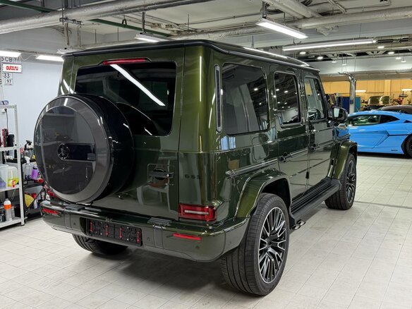 2026 Mercedes-Benz G-Класс AMG 63 AMG II (W465) Рестайлинг, зелёный, 34700000 рублей - вид 4