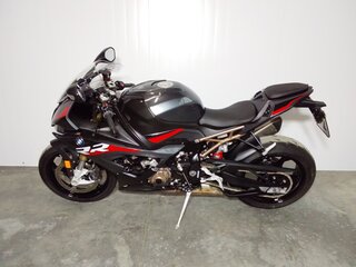 2022 BMW S 1000 RR, серый, 1749000 рублей, вид 1