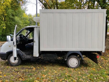 2005 ГАЗ ГАЗель (3302), белый, 700000 рублей, вид 4