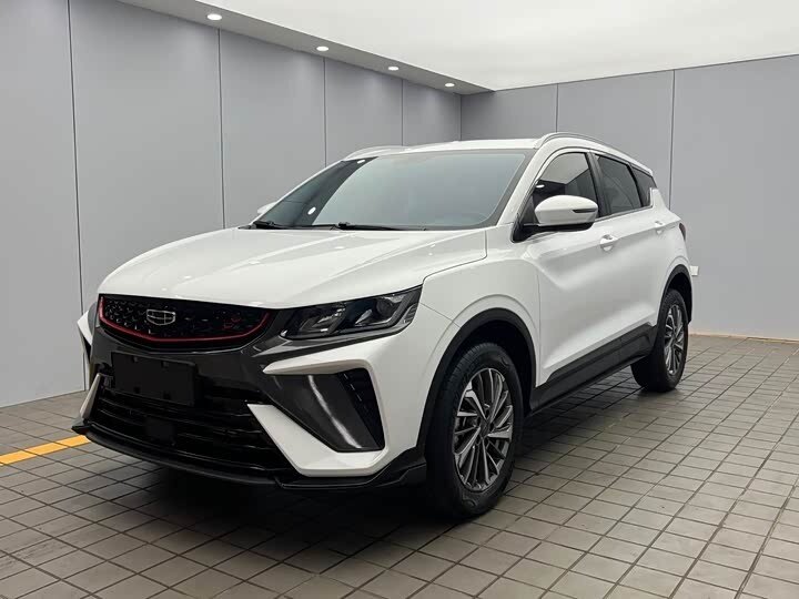 Открыть фотографии: Geely Binyue I Рестайлинг