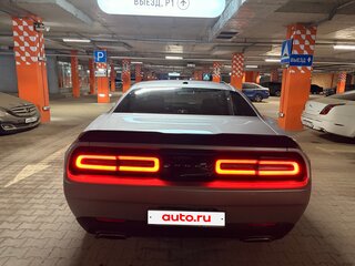 2016 Dodge Challenger III Рестайлинг 2, серый, 2600000 рублей, вид 5