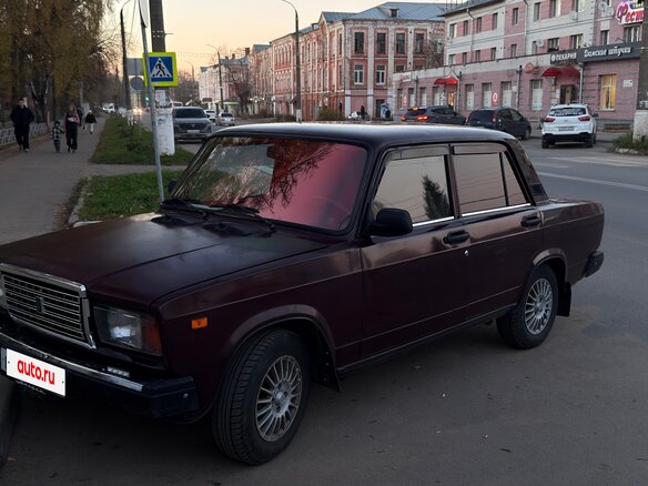 2008 Lada (ВАЗ) 2107, пурпурный, 210000 рублей - вид 1