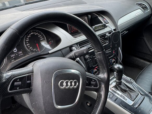2010 Audi A4 IV (B8), чёрный, 1100000 рублей - вид 6