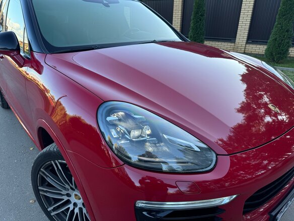2016 Porsche Cayenne Diesel II Рестайлинг (958), красный, 4350000 рублей - вид 5