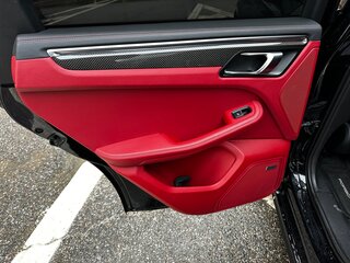 2015 Porsche Macan Turbo I, чёрный, 4400000 рублей, вид 4