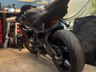 2007 Yamaha YZF-R6, чёрный, 480000 рублей, вид 2