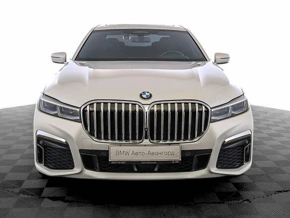 2021 BMW 7 серии 730d xDrive VI (G11/G12) Рестайлинг, белый, 6900000 рублей - вид 1