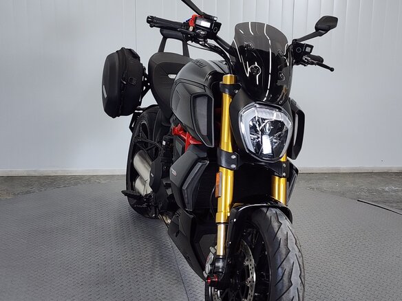 2020 Ducati Diavel 1260, чёрный, 1579000 рублей - вид 2