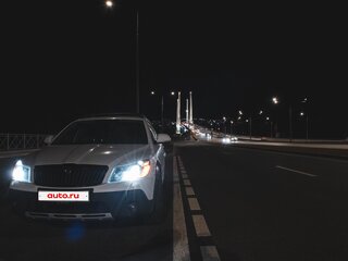 2012 Skoda Octavia Scout II (A5) Рестайлинг, белый, 1500000 рублей, вид 5