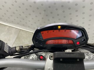 2013 Ducati Monster 696, белый, 429000 рублей, вид 5