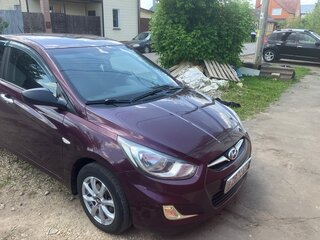 2013 Hyundai Solaris I, фиолетовый, 779000 рублей, вид 1