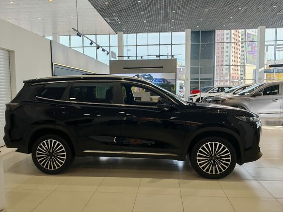 2026 Tenet T8, чёрный, 3885000 рублей - вид 3