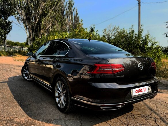 2019 Volkswagen Passat DSG7 B8, серый, 2450000 рублей - вид 15