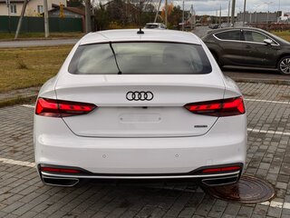 2023 Audi A5 Sportback 40 TFSI II (F5) Рестайлинг, белый, 4200000 рублей, вид 5