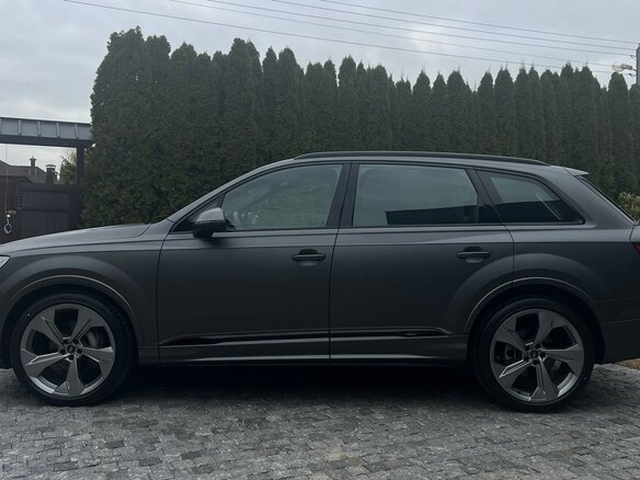 2022 Audi Q7 45 TDI II (4M) Рестайлинг, серый, 7800000 рублей - вид 4