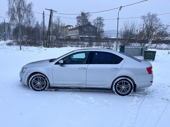 2013 Skoda Octavia III (A7), серебристый, 1150000 рублей - вид 5