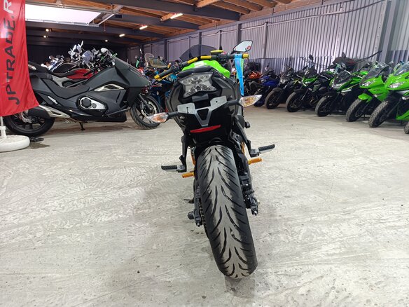 2021 Kawasaki Ninja 650, зелёный, 770000 рублей - вид 4