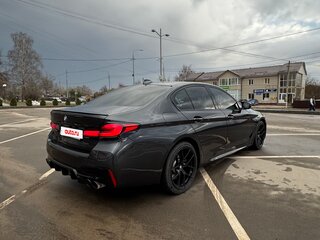 2020 BMW 5 серии 530d xDrive VII (G30/G31/G38) Рестайлинг, серый, 4700000 рублей, вид 4