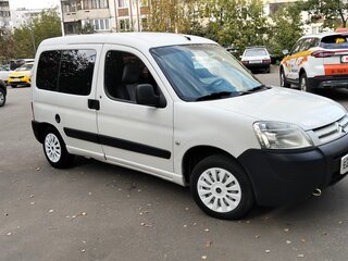 2010 Citroen Berlingo I Рестайлинг, белый, 499000 рублей, вид 2