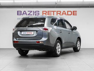 2013 Mitsubishi Outlander III, серый, 1045000 рублей, вид 5