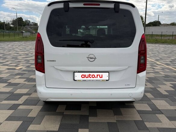 2022 Opel Combo XL E, белый, 1695000 рублей - вид 5