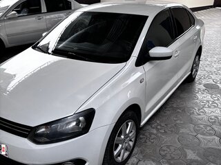 2012 Volkswagen Polo V, белый, 400000 рублей, вид 1