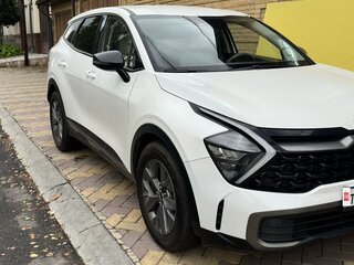 2023 Kia Sportage V, белый, 2690000 рублей, вид 2