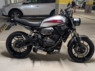2020 Yamaha XSR700, серебристый, 750000 рублей, вид 1