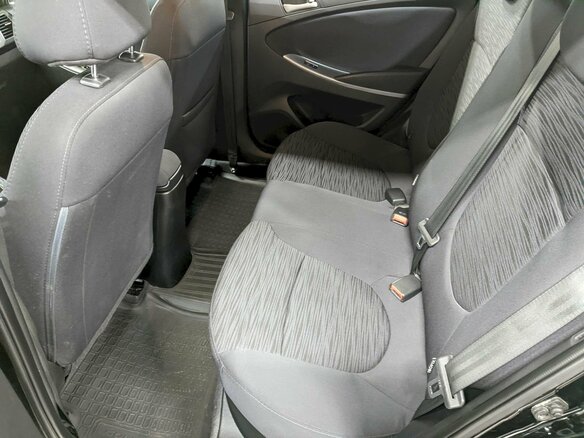 2015 Hyundai Solaris I Рестайлинг, чёрный - вид 14