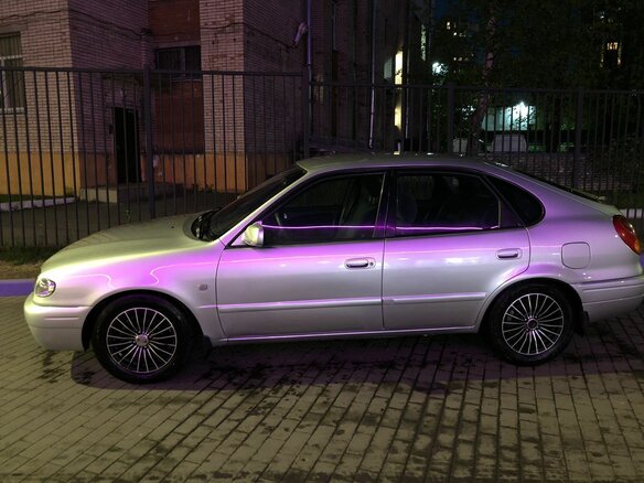 2000 Toyota Corolla VIII (E110) Рестайлинг, серебристый, 350000 рублей - вид 7