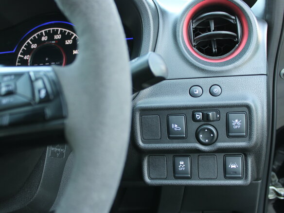 2018 Nissan Note Nismo e-Power II Рестайлинг, чёрный, 1549000 рублей - вид 25