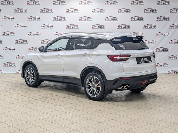 2022 Geely Coolray I, белый - вид 3