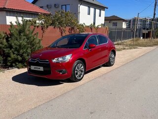 2012 Citroen DS4, красный, 680000 рублей, вид 2