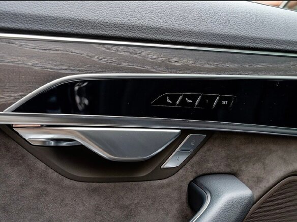 2020 Audi A8 Long 50 TFSI IV (D5), чёрный, 9200000 рублей - вид 25