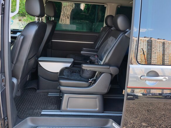 2018 Volkswagen Multivan T6, серый, 4800000 рублей - вид 20