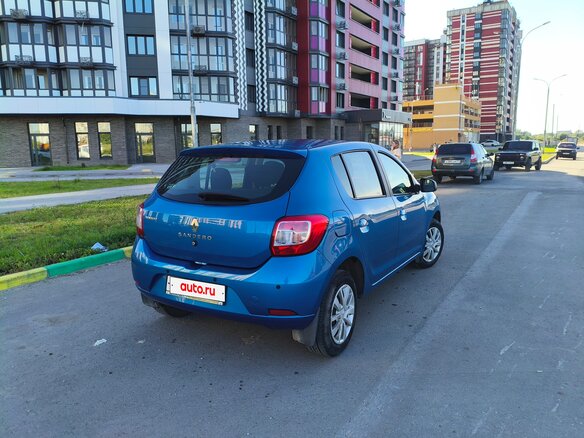 2018 Renault Sandero II Рестайлинг, синий, 840000 рублей - вид 5