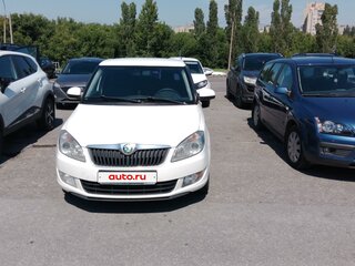 2011 Skoda Fabia II Рестайлинг, белый, 530000 рублей, вид 3