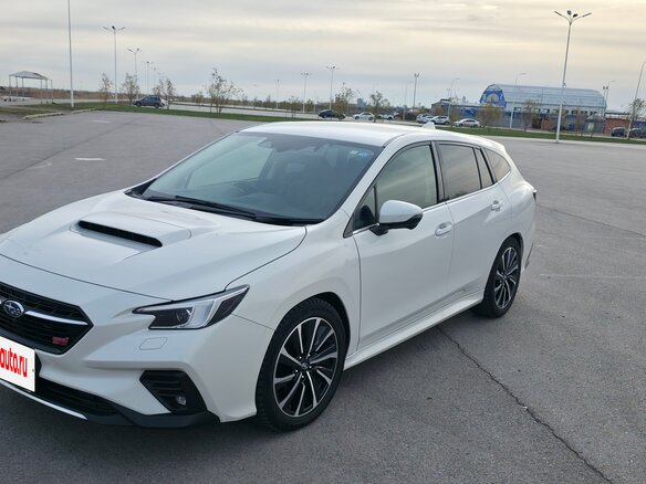 2021 Subaru Levorg II, белый, 2650000 рублей