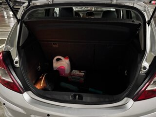 2011 Opel Corsa D Рестайлинг II, серебристый, 990000 рублей, вид 4